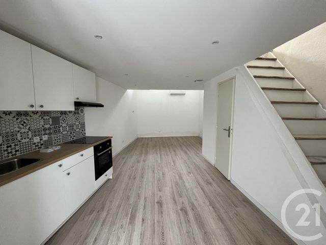 Appartement F2 à louer - 2 pièces - 49.06 m2 - MONTBAZON - 37 - CENTRE - Century 21 Agence Grand Sud