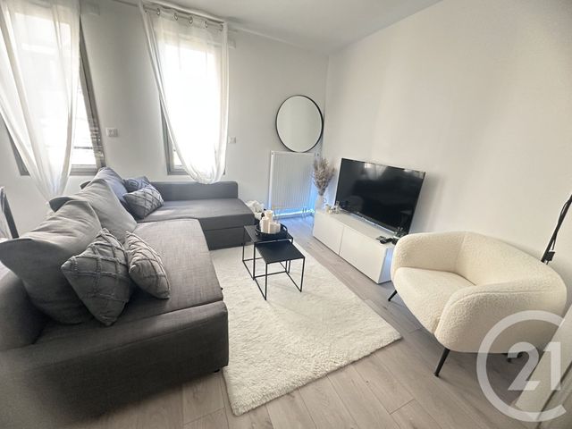 Appartement F2 à louer - 2 pièces - 45.31 m2 - LA RICHE - 37 - CENTRE - Century 21 Agence Grand Sud